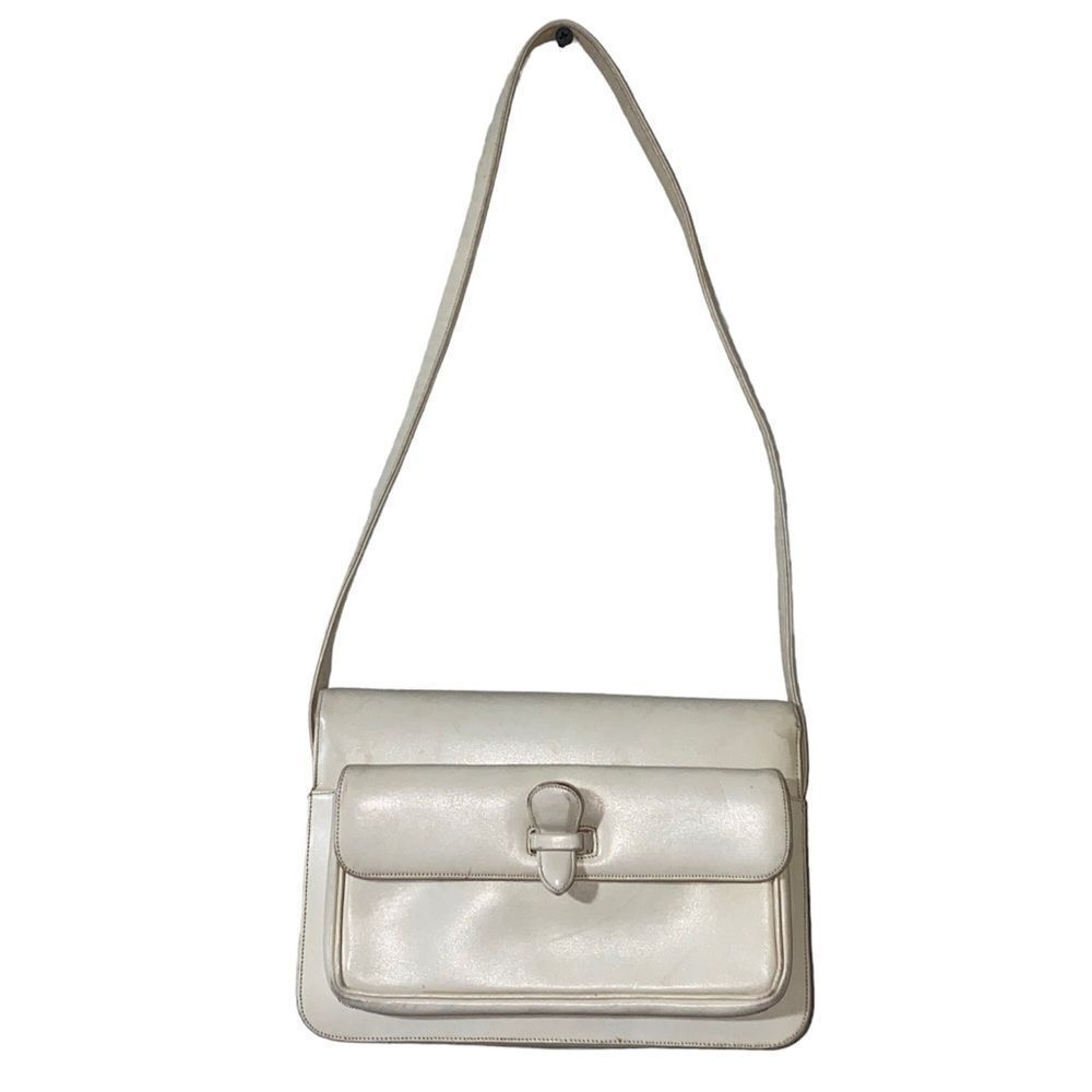 Vintage Judith Leiber Hand Bag- hard to find Cream Accordion Style Small.